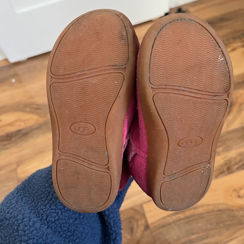 UGG Keelan Pink Boots Toddler Size 8 - Picture 2 of 6